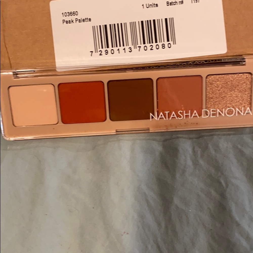 Eyeshadow